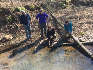 Dan Richter and students examining the soil water interface